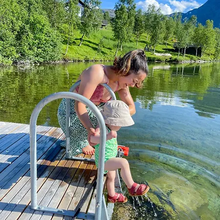 Fairytale Staycation - Jacuzzi, Boat & Sauna