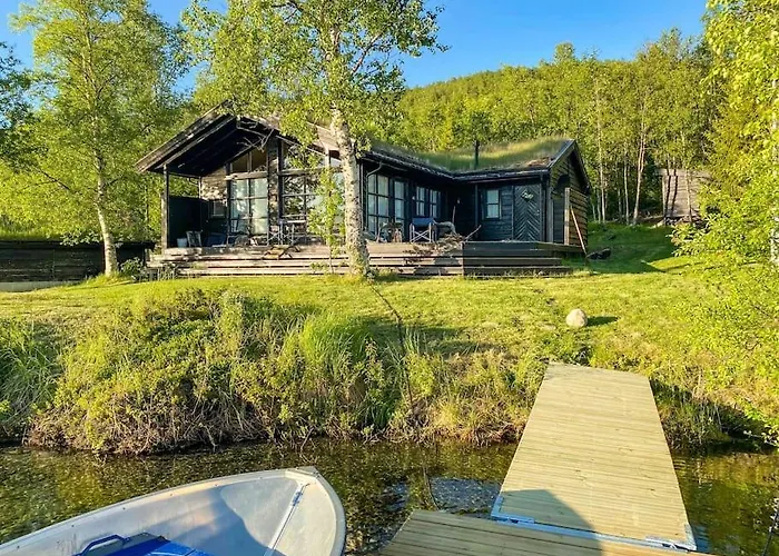 Fairytale Staycation - Jacuzzi, Boat & Sauna