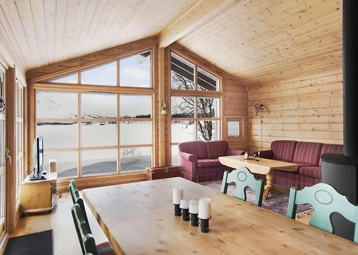 Holiday home Fairytale Staycation - Jacuzzi, Boat & Sauna Bjorkli