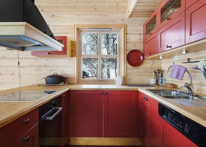 Holiday home Fairytale Staycation - Jacuzzi, Boat & Sauna Bjorkli