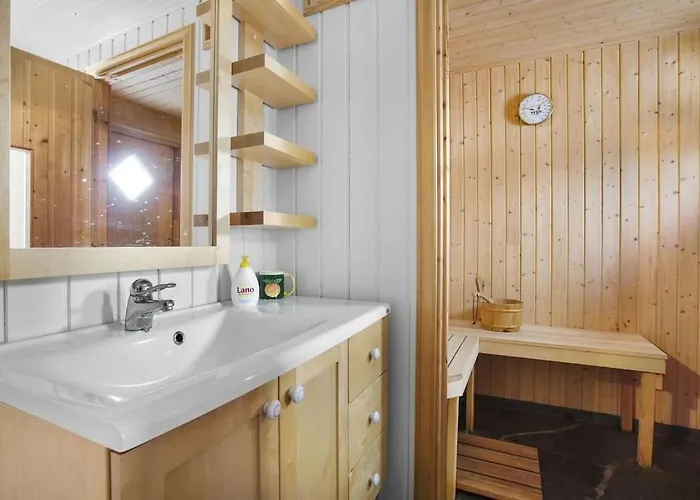 Fairytale Staycation - Jacuzzi, Boat & Sauna *