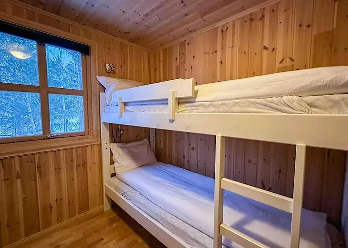 Fairytale Staycation - Jacuzzi, Boat & Sauna *